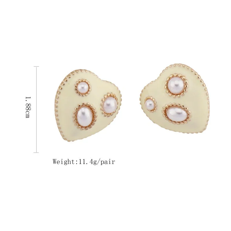 Heart Pearl Ear Clips
