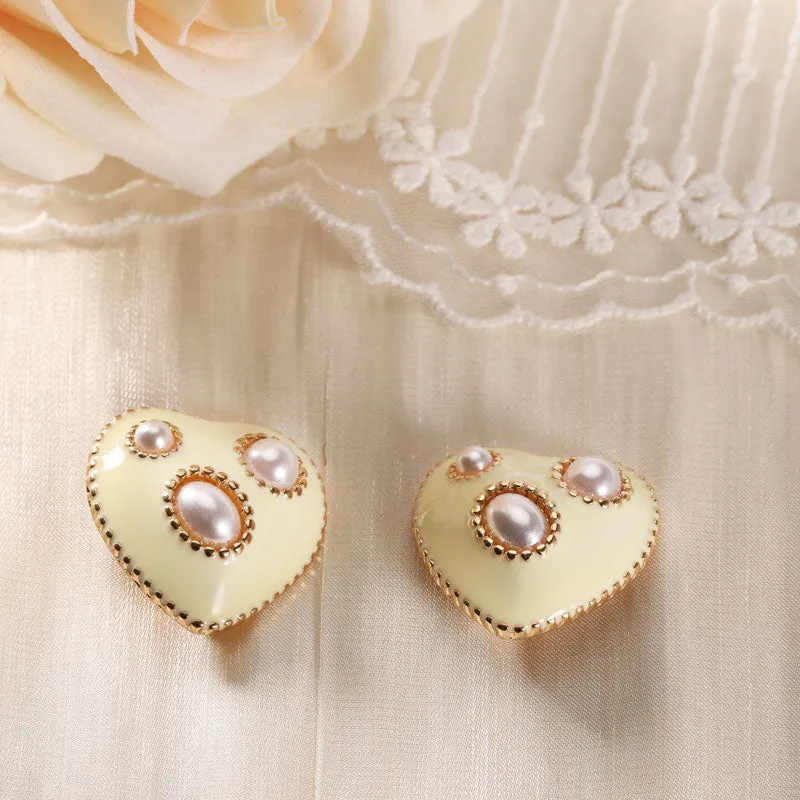 Heart Pearl Ear Clips